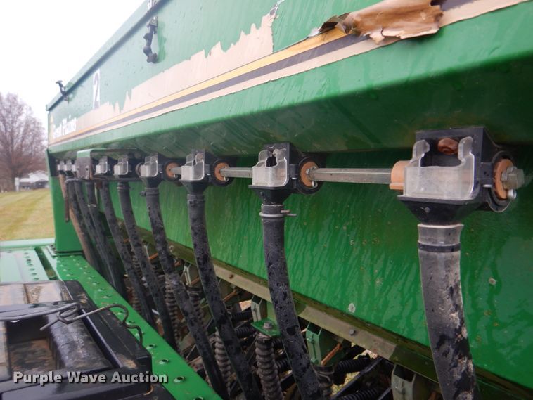 image for item DH8121 2002 Great Plains 705NT  grain drill