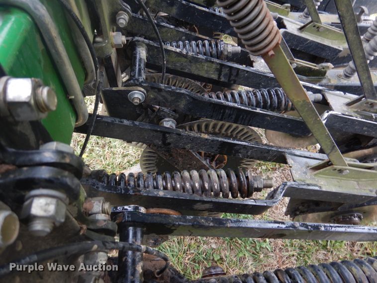 image for item DH8121 2002 Great Plains 705NT  grain drill