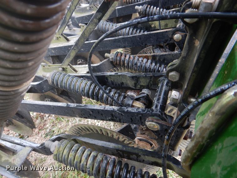 image for item DH8121 2002 Great Plains 705NT  grain drill