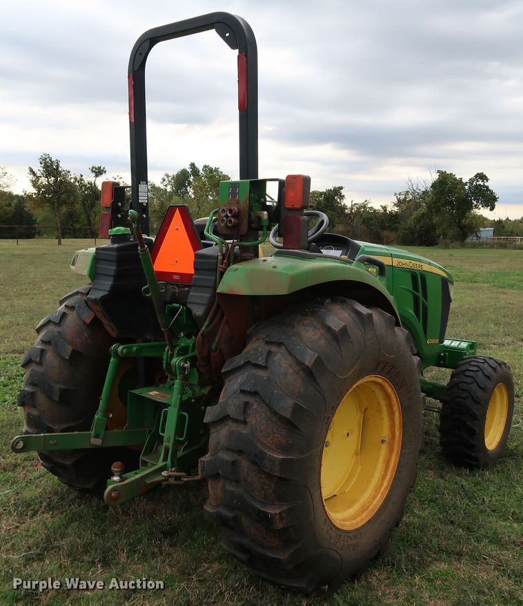 image for item DJ1992 2014 John Deere 4066M  MFWD tractor