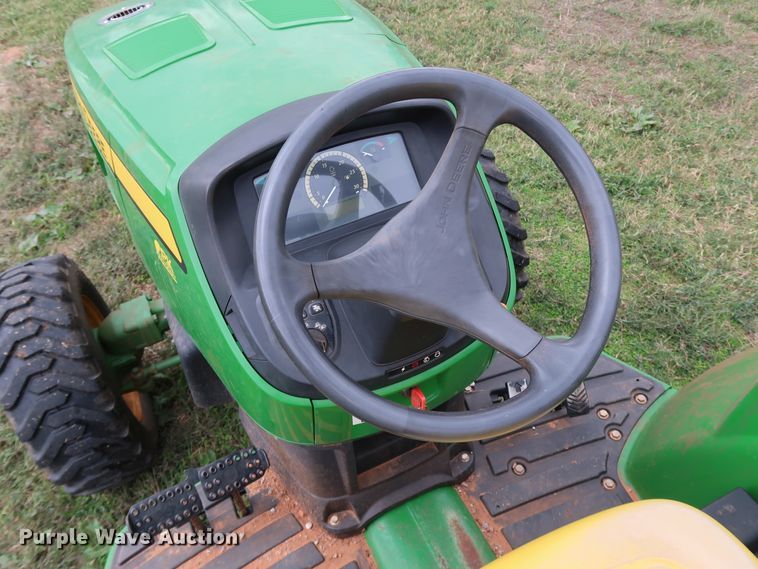 image for item DJ1992 2014 John Deere 4066M  MFWD tractor