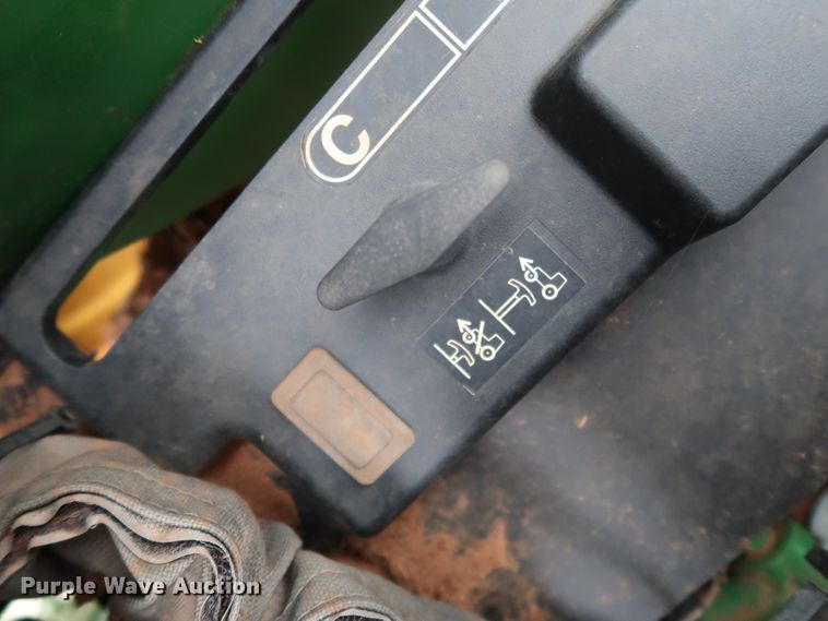 image for item DJ1992 2014 John Deere 4066M  MFWD tractor