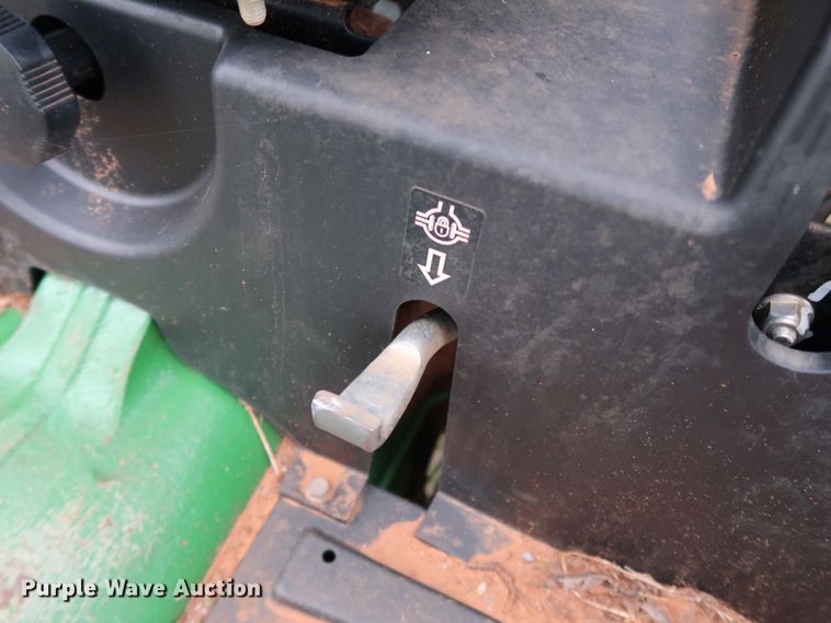 image for item DJ1992 2014 John Deere 4066M  MFWD tractor