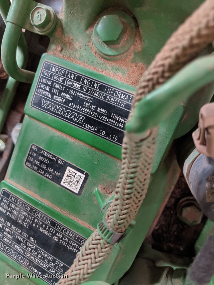 image for item DJ1992 2014 John Deere 4066M  MFWD tractor