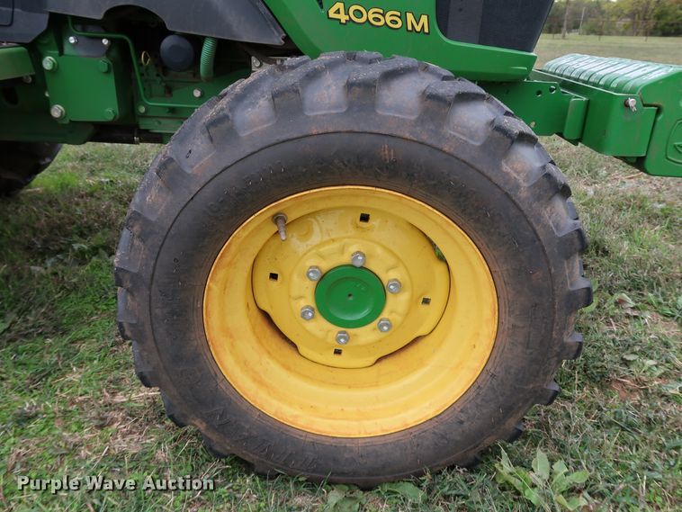 image for item DJ1992 2014 John Deere 4066M  MFWD tractor