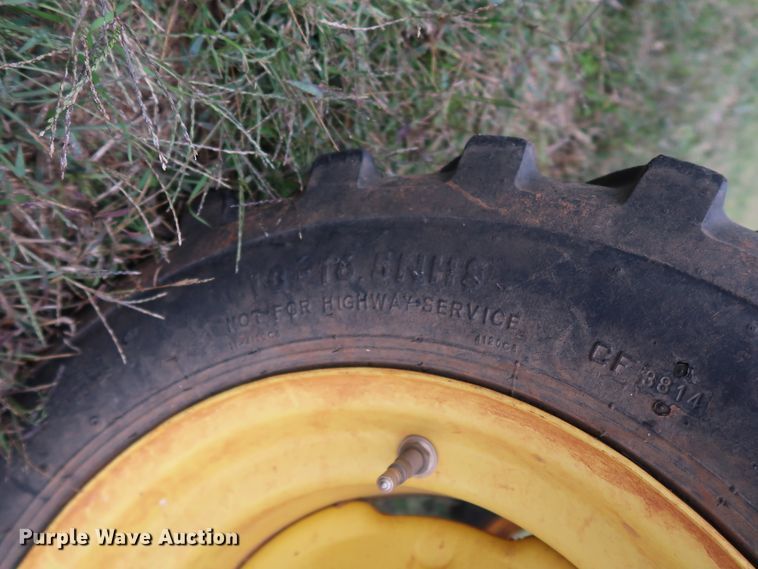 image for item DJ1992 2014 John Deere 4066M  MFWD tractor