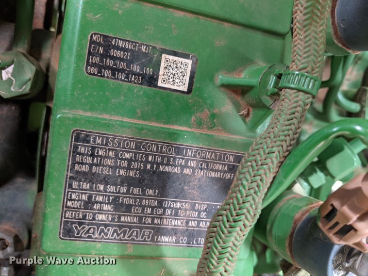 image for item DJ1993 2015 John Deere 4052M  MFWD tractor