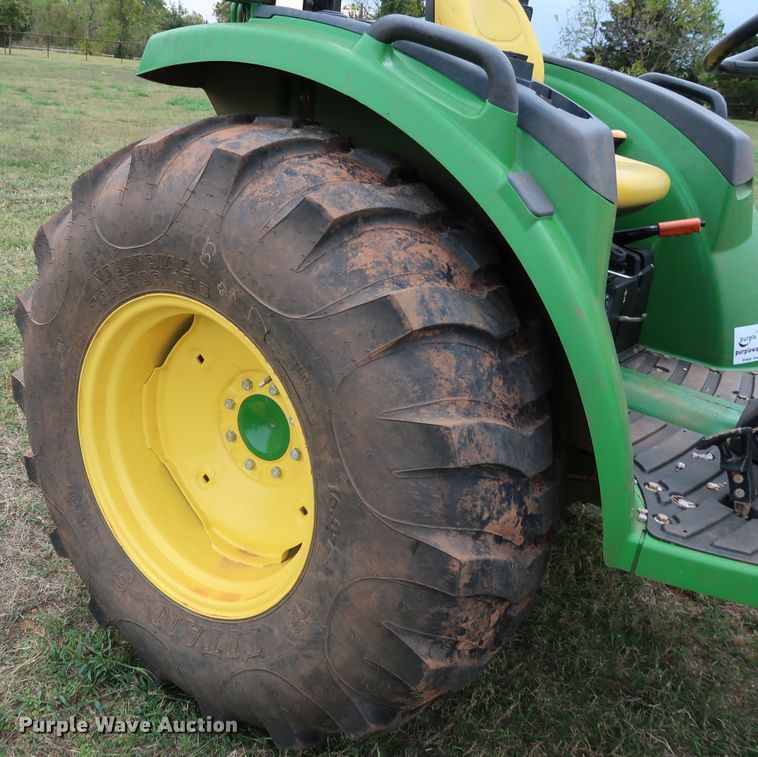 image for item DJ1993 2015 John Deere 4052M  MFWD tractor