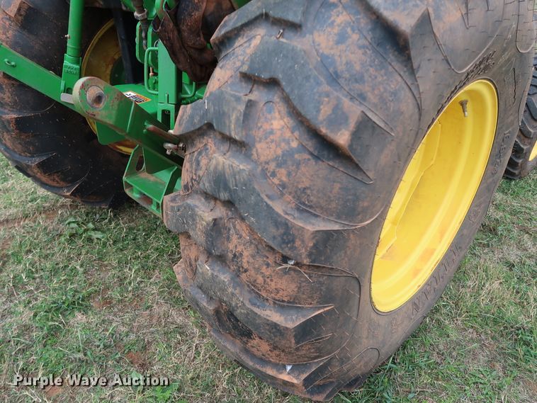 image for item DJ1993 2015 John Deere 4052M  MFWD tractor