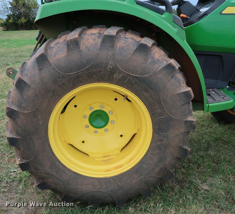 image for item DJ1993 2015 John Deere 4052M  MFWD tractor