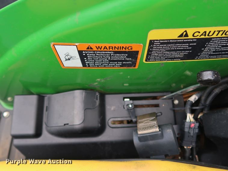 image for item DJ1994 2015 John Deere 4052M  MFWD tractor