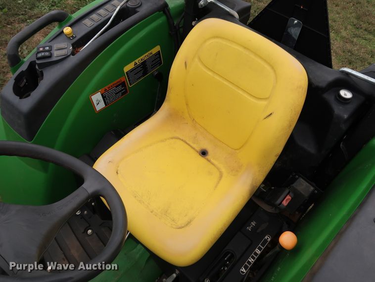 image for item DJ1994 2015 John Deere 4052M  MFWD tractor