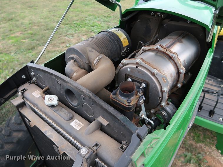 image for item DJ1994 2015 John Deere 4052M  MFWD tractor