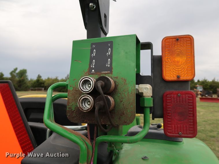 image for item DJ1994 2015 John Deere 4052M  MFWD tractor