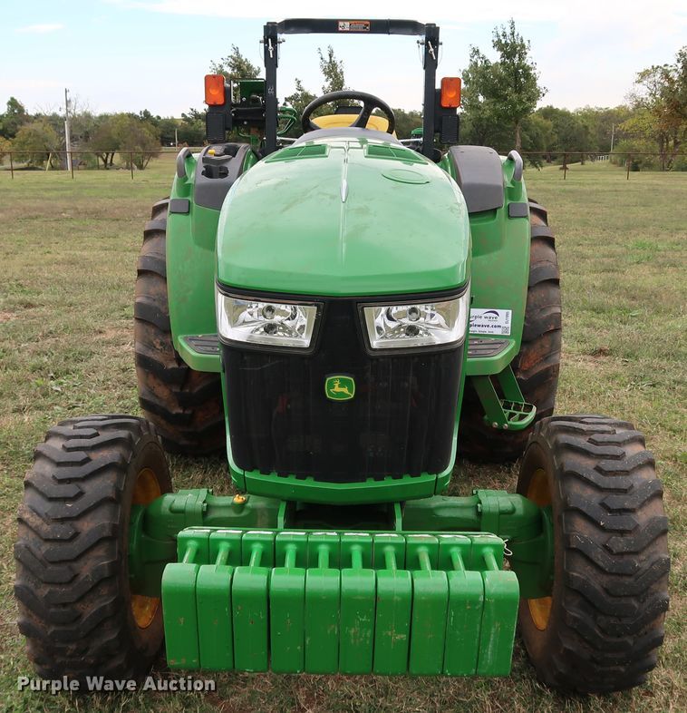image for item DJ1995 2018 John Deere 4052M  MFWD tractor