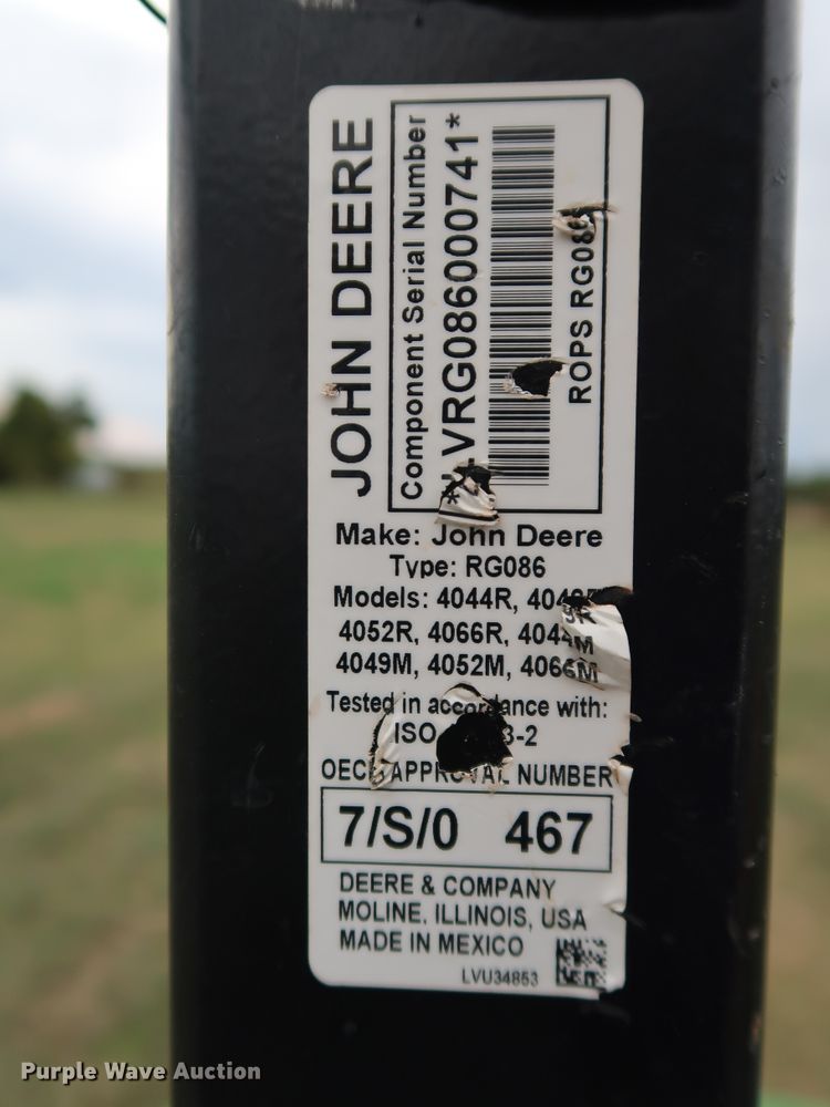 image for item DJ1995 2018 John Deere 4052M  MFWD tractor