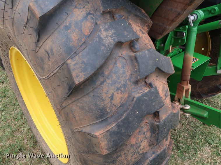 image for item DJ1995 2018 John Deere 4052M  MFWD tractor