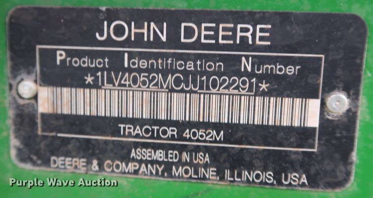 image for item DJ1995 2018 John Deere 4052M  MFWD tractor