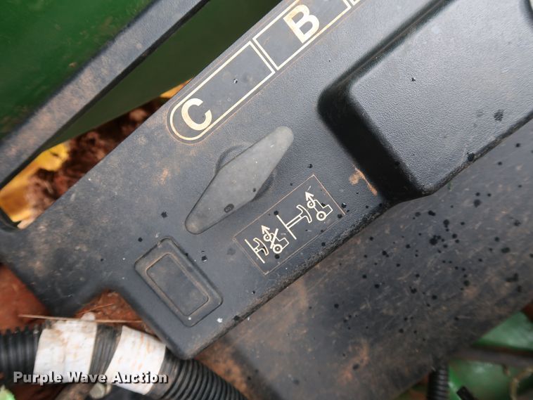 image for item DJ1996 2018 John Deere 4052M  MFWD tractor