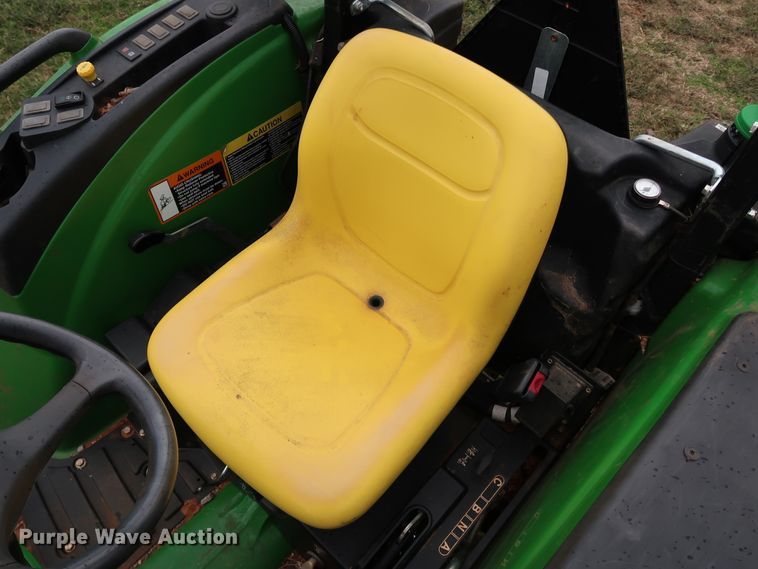 image for item DJ1996 2018 John Deere 4052M  MFWD tractor