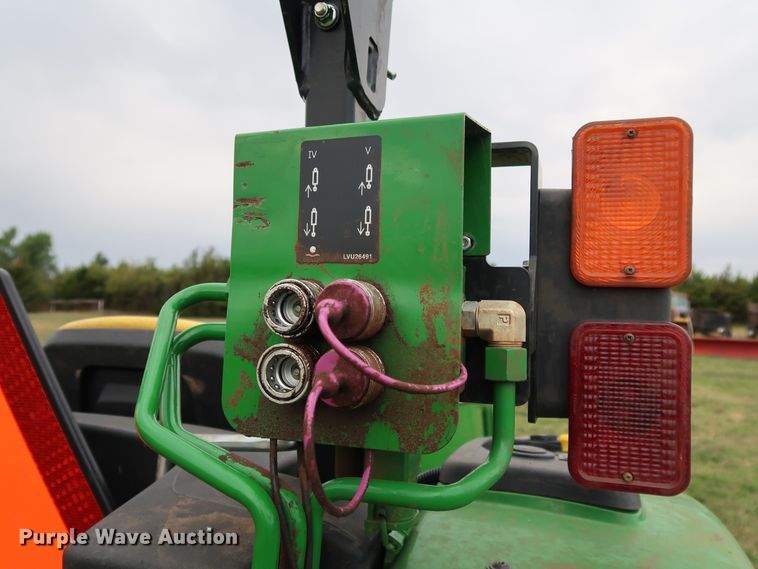 image for item DJ1996 2018 John Deere 4052M  MFWD tractor