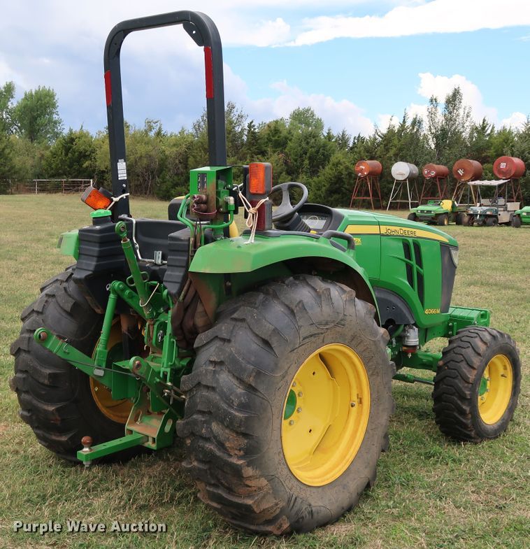 image for item DJ1997 2015 John Deere 4066M  MFWD tractor
