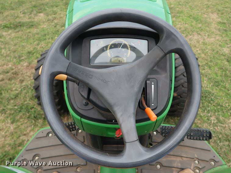 image for item DJ1997 2015 John Deere 4066M  MFWD tractor