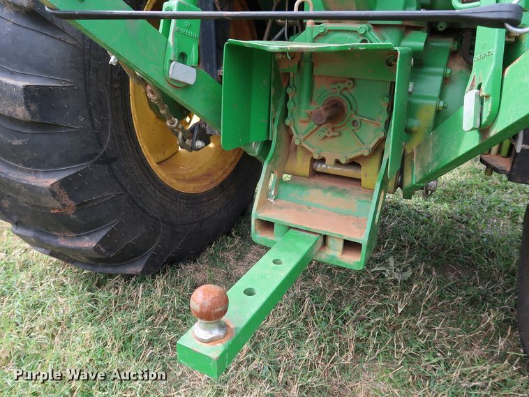 image for item DJ1997 2015 John Deere 4066M  MFWD tractor