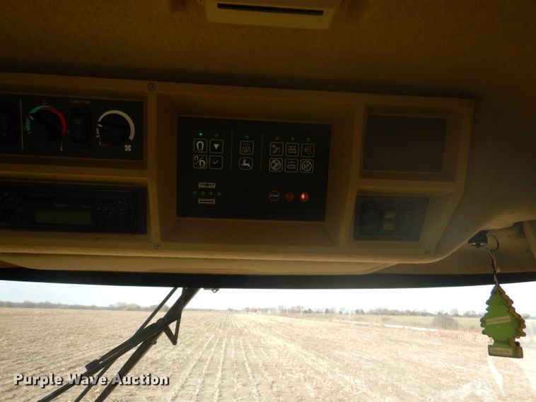 image for item DJ3752 2009 John Deere 7550  forage harvester