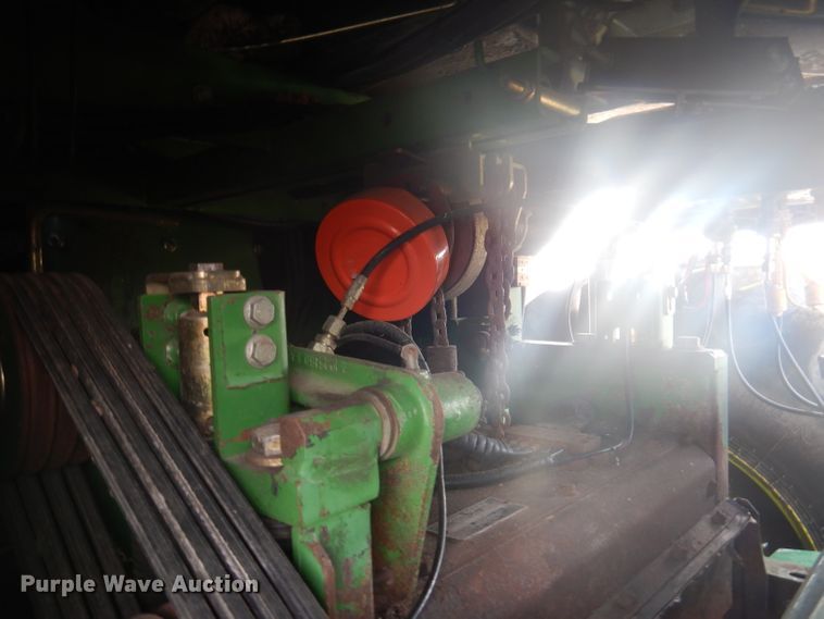 image for item DJ3752 2009 John Deere 7550  forage harvester