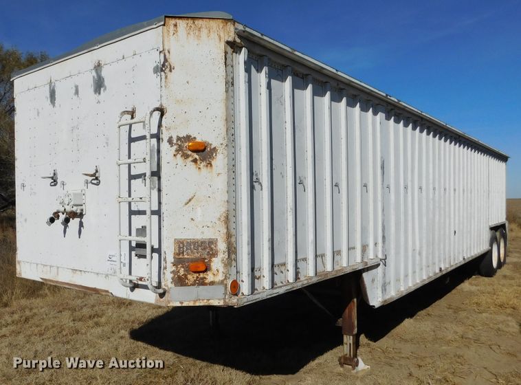 image for item DJ7556 1976 Hobbs  grain trailer