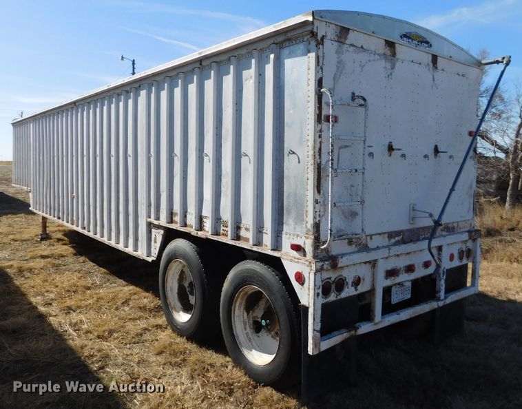 image for item DJ7556 1976 Hobbs  grain trailer