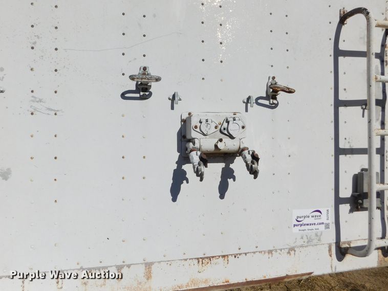 image for item DJ7556 1976 Hobbs  grain trailer