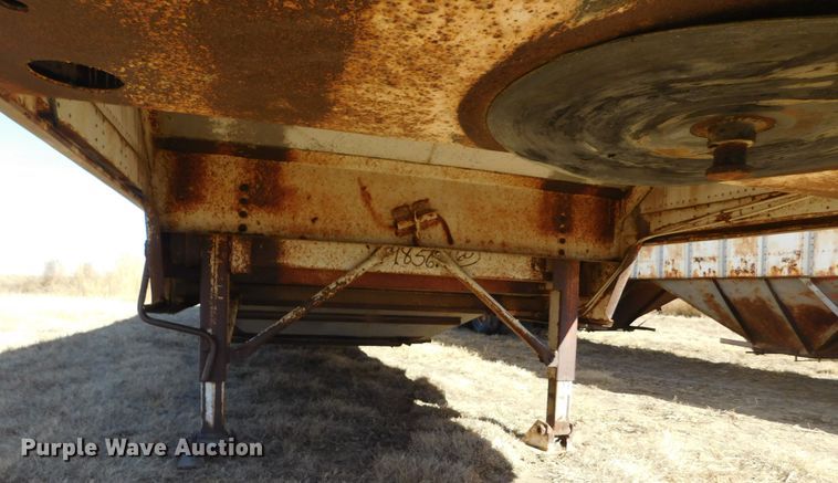 image for item DJ7556 1976 Hobbs  grain trailer