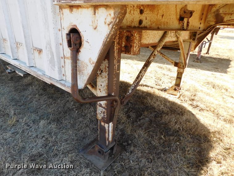 image for item DJ7556 1976 Hobbs  grain trailer