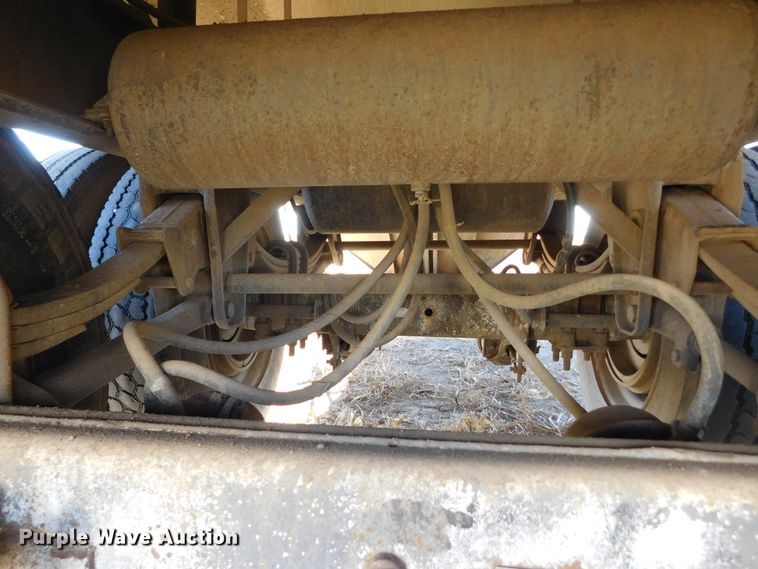 image for item DJ7557 1978 Doonan  grain trailer