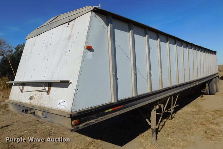 image for item DJ7557 1978 Doonan  grain trailer