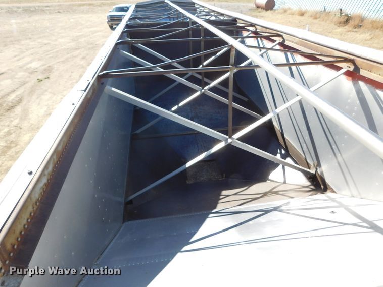 image for item DJ7557 1978 Doonan  grain trailer