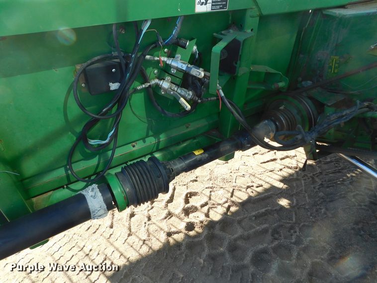 image for item DJ7569 2004 John Deere 630F  flex head