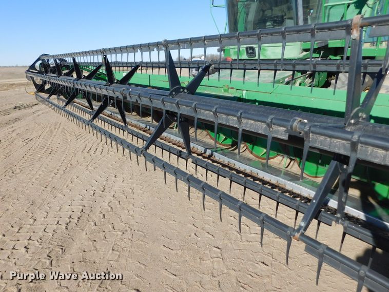 image for item DJ7569 2004 John Deere 630F  flex head