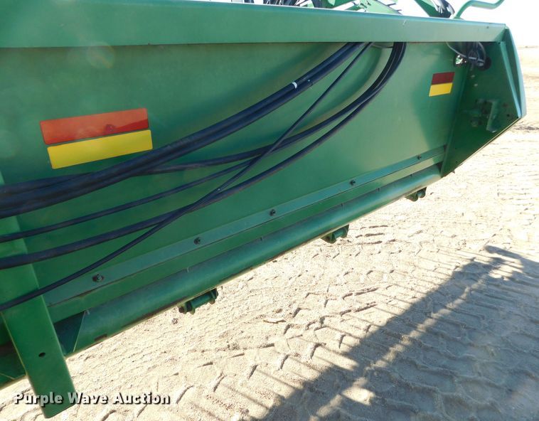 image for item DJ7569 2004 John Deere 630F  flex head