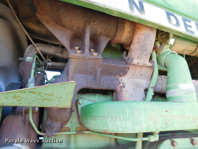 image for item DJ7570 1981 John Deere 4440  tractor