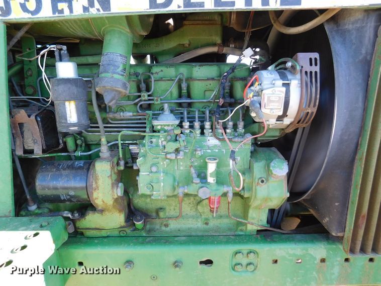 image for item DJ7570 1981 John Deere 4440  tractor