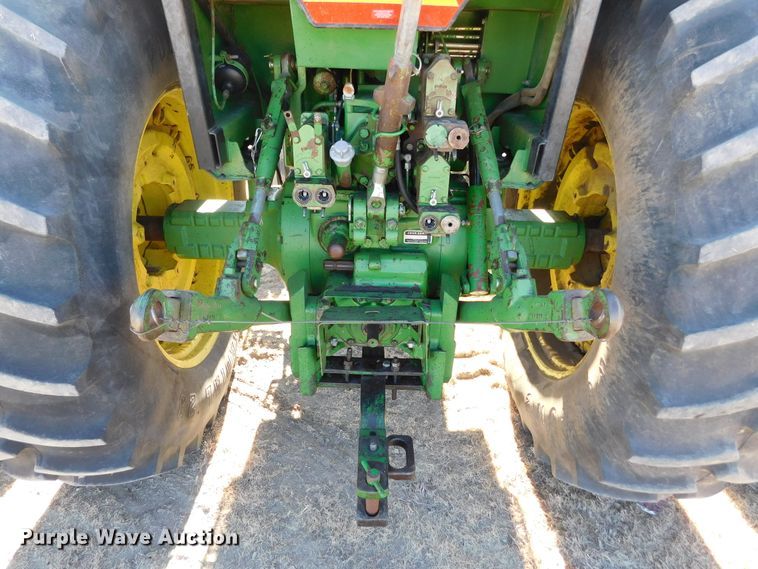 image for item DJ7570 1981 John Deere 4440  tractor