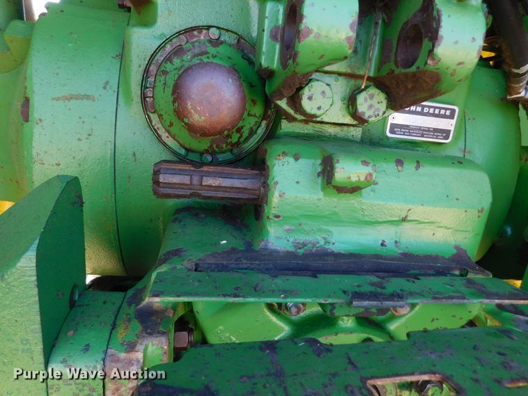 image for item DJ7570 1981 John Deere 4440  tractor