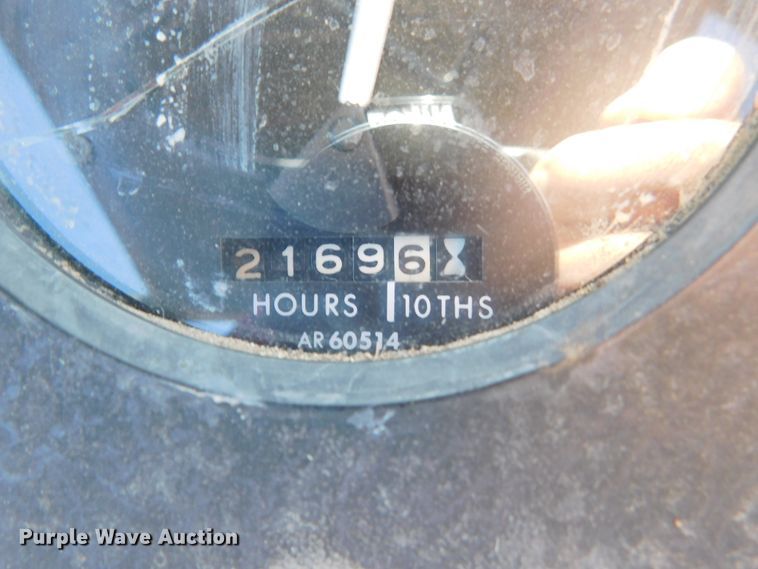 image for item DJ7570 1981 John Deere 4440  tractor