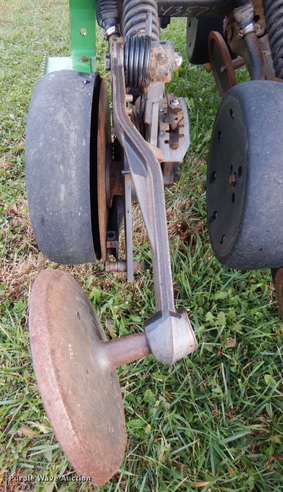 image for item DK1464 John Deere 1590  no-till grain drill