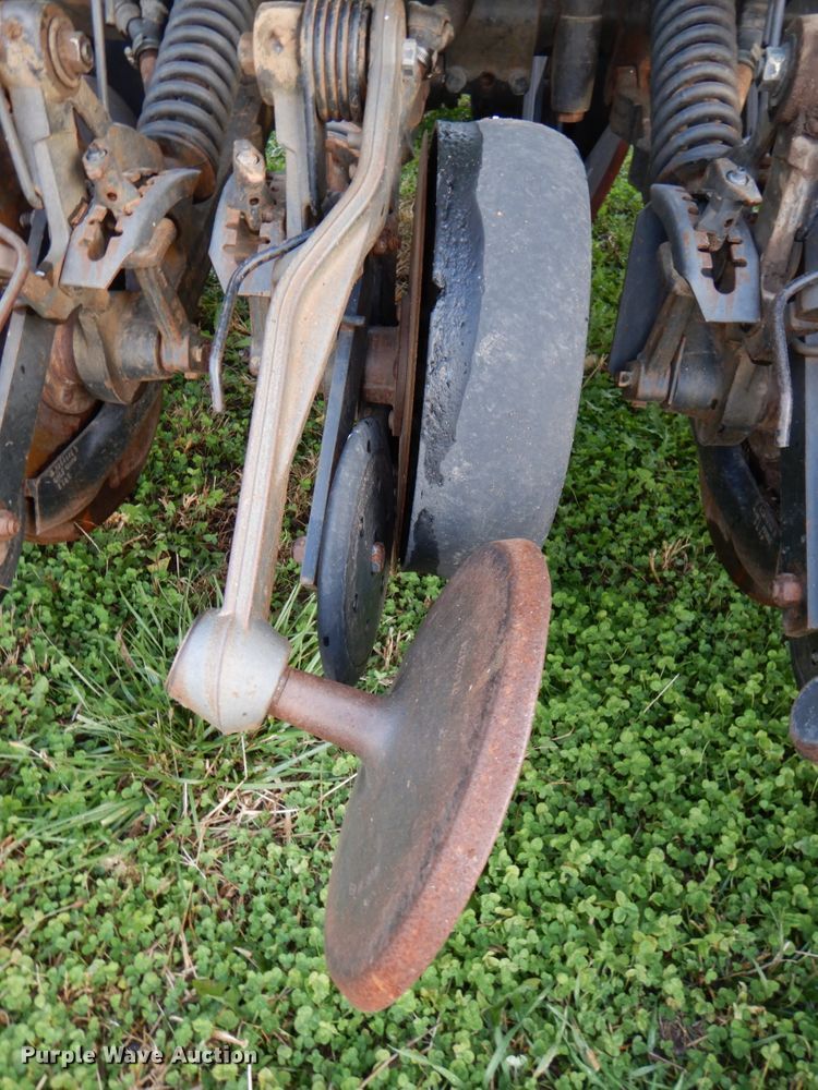 image for item DK1464 John Deere 1590  no-till grain drill