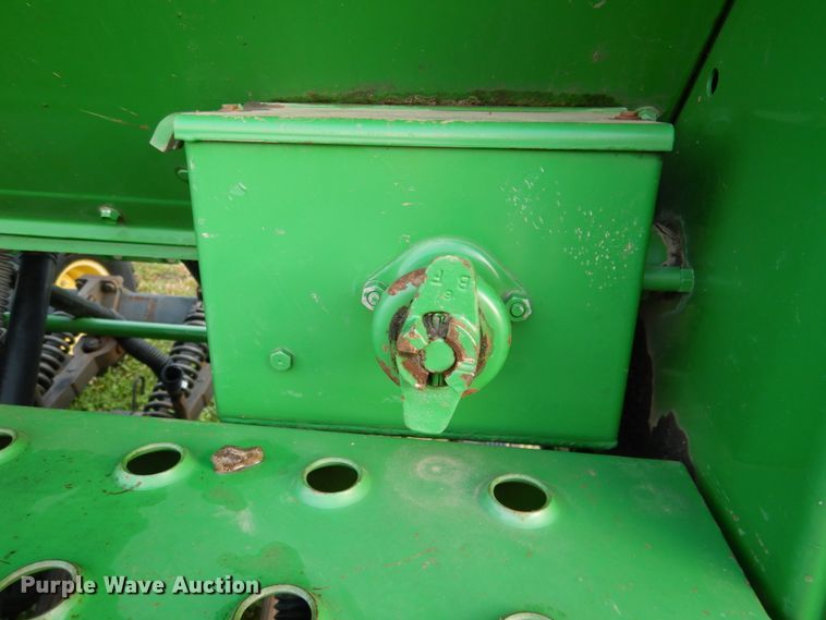 image for item DK1464 John Deere 1590  no-till grain drill