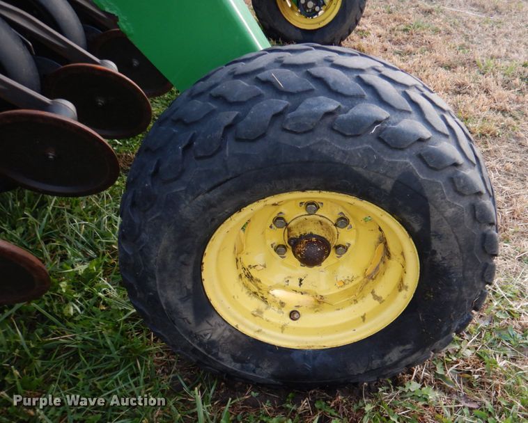 image for item DK1464 John Deere 1590  no-till grain drill